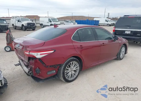 2020 Toyota Camry Xle Hybrid from USA, damaged, VIN 4T1F31AK0LU543624